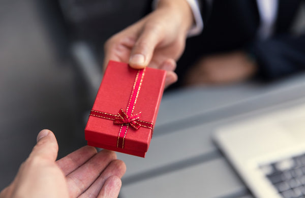 Surprise and Delight! 5 Tips for Giving Great Gifts