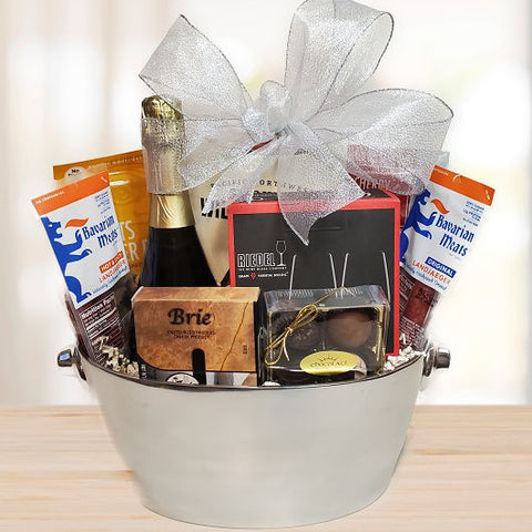 New Champagne and Snacks Deluxe Gift Basket By Heartwarming Treasures