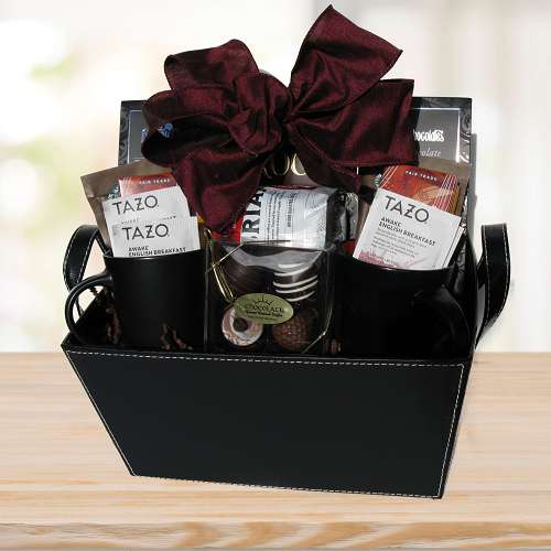 Gift Hampers For Men - Surprise Gifts For Men | Confetti Gifts