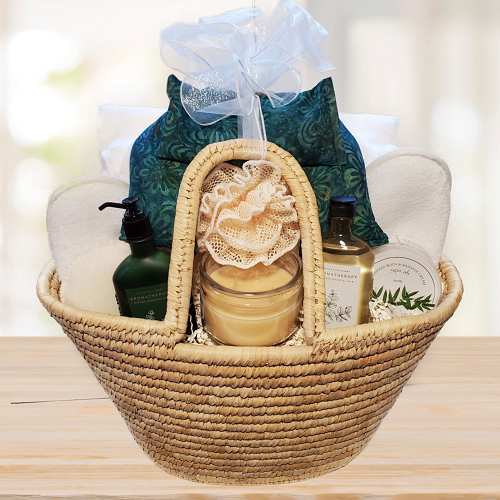 Relax and Renew Deluxe Spa Gift Basket © 2021 Heartwarming Treasures®